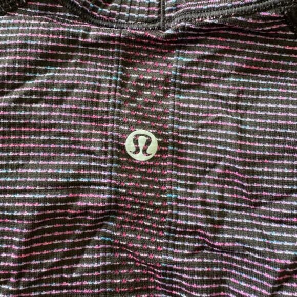 Lululemon Swiftly Tech T-Shirt We Are From Space Size 2 - Picture 5 of 6